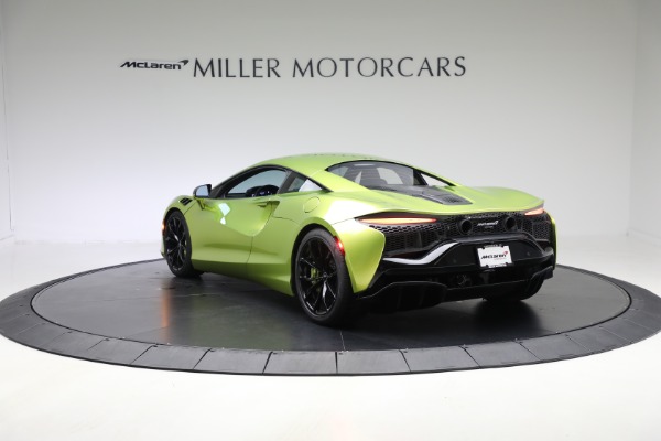 Used 2024 McLaren Artura TechLux for sale $191,900 at Alfa Romeo of Westport in Westport CT 06880 5