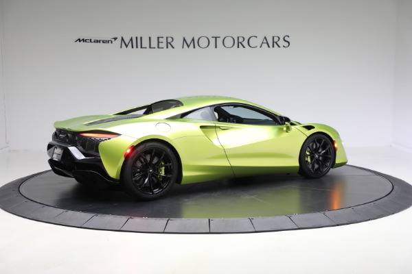 Used 2024 McLaren Artura TechLux for sale $191,900 at Alfa Romeo of Westport in Westport CT 06880 8