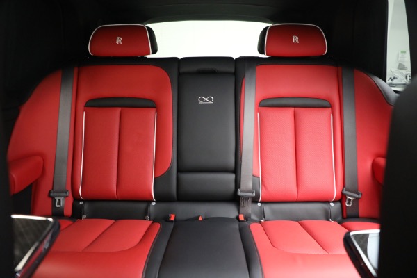 Used 2025 Rolls-Royce Black Badge Cullinan for sale $479,900 at Alfa Romeo of Westport in Westport CT 06880 28