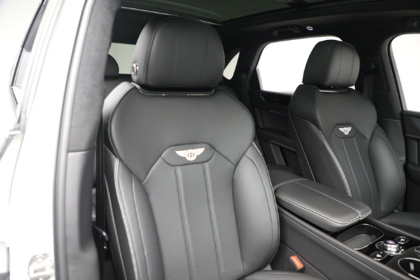 Used 2023 Bentley Bentayga V8 for sale Sold at Alfa Romeo of Westport in Westport CT 06880 24
