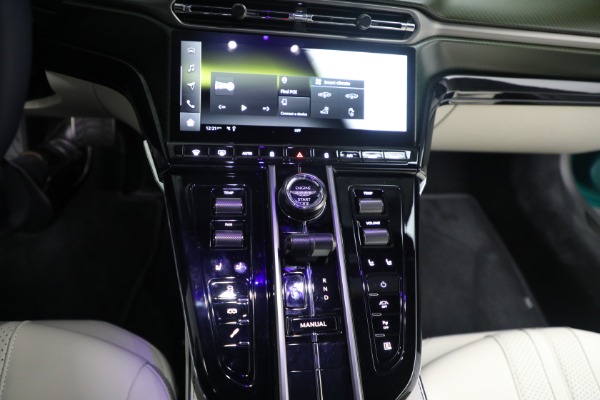 Used 2025 Aston Martin Vantage for sale Sold at Alfa Romeo of Westport in Westport CT 06880 20