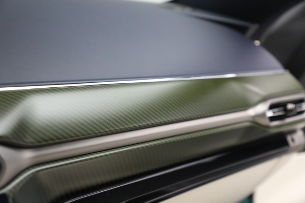 Used 2025 Aston Martin Vantage for sale Sold at Alfa Romeo of Westport in Westport CT 06880 21