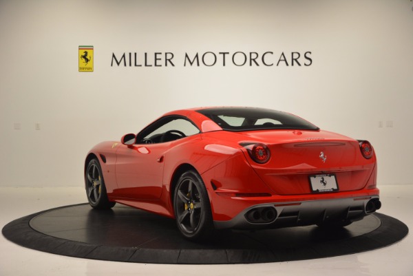 Used 2016 Ferrari California T for sale $149,900 at Alfa Romeo of Westport in Westport CT 06880 17