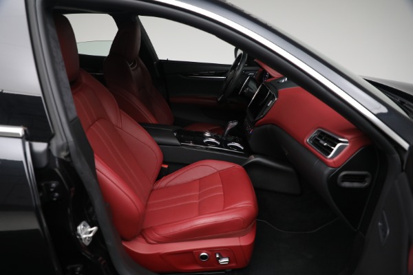 Used 2022 Maserati Ghibli Modena Q4 for sale Sold at Alfa Romeo of Westport in Westport CT 06880 14