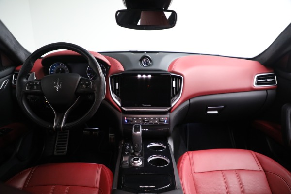 Used 2022 Maserati Ghibli Modena Q4 for sale Sold at Alfa Romeo of Westport in Westport CT 06880 20