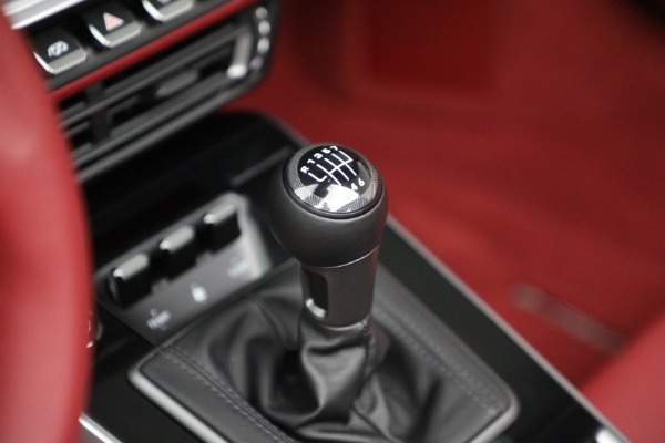 Used 2024 Porsche 911 Targa 4S for sale Sold at Alfa Romeo of Westport in Westport CT 06880 27