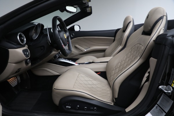 Used 2016 Ferrari California T for sale $122,900 at Alfa Romeo of Westport in Westport CT 06880 15