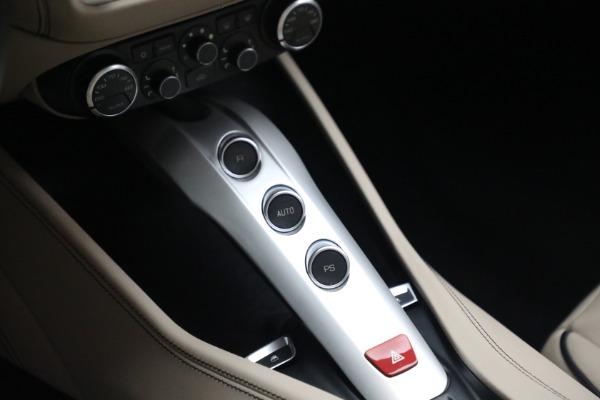 Used 2016 Ferrari California T for sale $122,900 at Alfa Romeo of Westport in Westport CT 06880 24