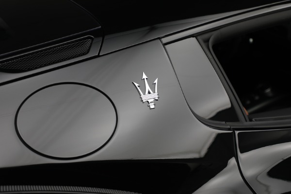 Used 2023 Maserati MC20 for sale Sold at Alfa Romeo of Westport in Westport CT 06880 21