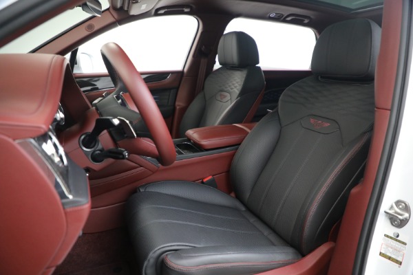 Used 2023 Bentley Bentayga EWB Azure V8 for sale Sold at Alfa Romeo of Westport in Westport CT 06880 18