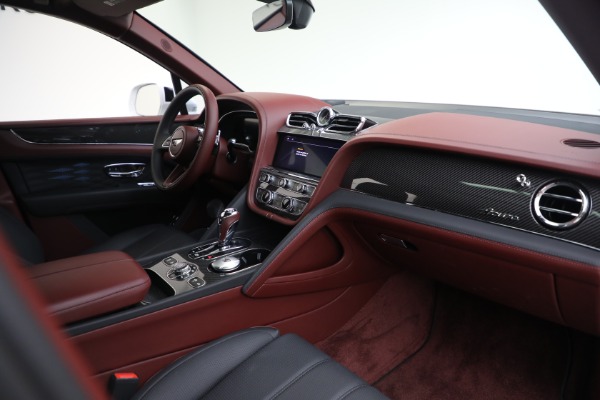 Used 2023 Bentley Bentayga EWB Azure V8 for sale Sold at Alfa Romeo of Westport in Westport CT 06880 28