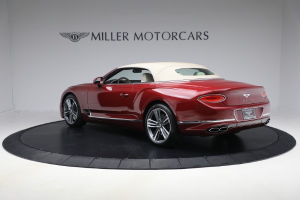Used 2022 Bentley Continental GTC V8 for sale $225,900 at Alfa Romeo of Westport in Westport CT 06880 13