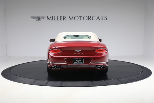 Used 2022 Bentley Continental GTC V8 for sale $225,900 at Alfa Romeo of Westport in Westport CT 06880 14