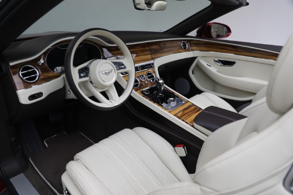 Used 2022 Bentley Continental GTC V8 for sale $225,900 at Alfa Romeo of Westport in Westport CT 06880 19