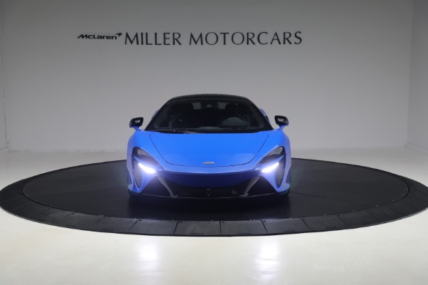 Used 2023 McLaren Artura Performance for sale Call for price at Alfa Romeo of Westport in Westport CT 06880 12