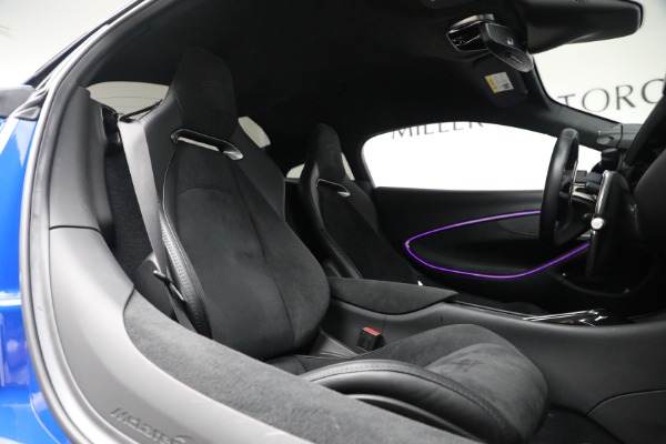 Used 2023 McLaren Artura Performance for sale Call for price at Alfa Romeo of Westport in Westport CT 06880 16