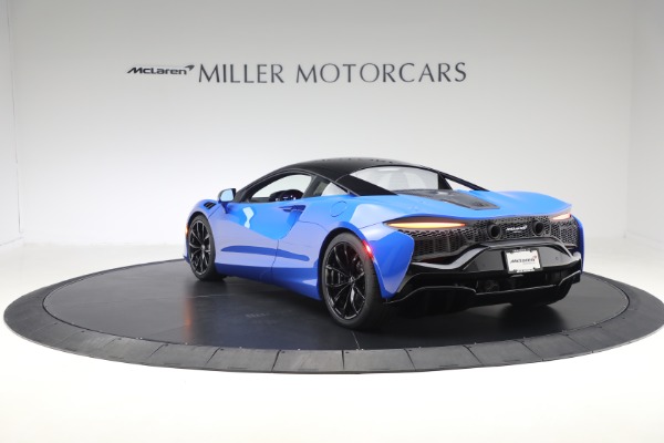 Used 2023 McLaren Artura Performance for sale Call for price at Alfa Romeo of Westport in Westport CT 06880 5