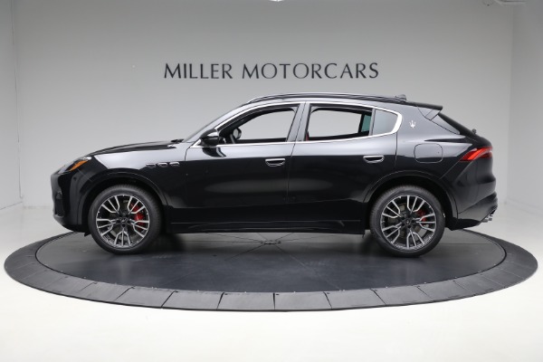 New 2025 Maserati Grecale for sale $84,856 at Alfa Romeo of Westport in Westport CT 06880 2