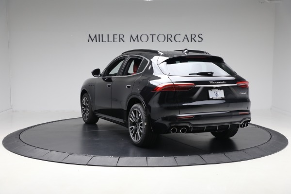 New 2025 Maserati Grecale for sale $84,856 at Alfa Romeo of Westport in Westport CT 06880 4