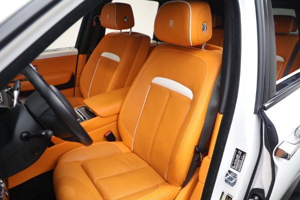 Used 2022 Rolls-Royce Black Badge Cullinan for sale $315,900 at Alfa Romeo of Westport in Westport CT 06880 19