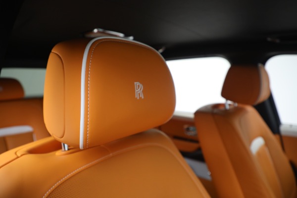 Used 2022 Rolls-Royce Black Badge Cullinan for sale $315,900 at Alfa Romeo of Westport in Westport CT 06880 22