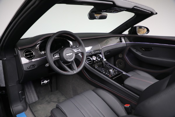 New 2025 Bentley Continental Black Edition for sale $333,700 at Alfa Romeo of Westport in Westport CT 06880 22