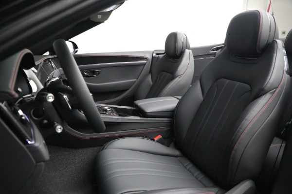 New 2025 Bentley Continental Black Edition for sale $333,700 at Alfa Romeo of Westport in Westport CT 06880 24