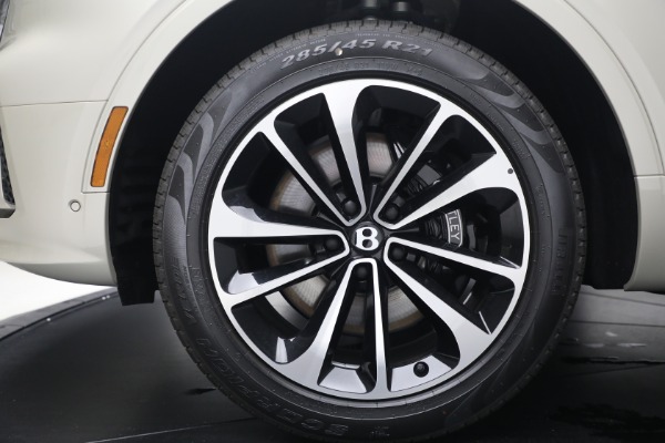New 2025 Bentley Bentayga V8 for sale Sold at Alfa Romeo of Westport in Westport CT 06880 15