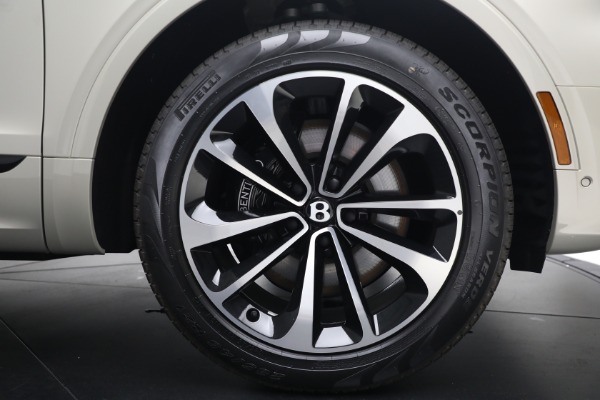 New 2025 Bentley Bentayga V8 for sale Sold at Alfa Romeo of Westport in Westport CT 06880 18