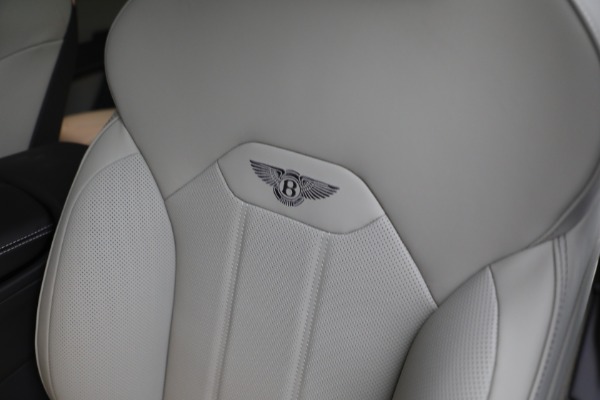 New 2025 Bentley Bentayga V8 for sale Sold at Alfa Romeo of Westport in Westport CT 06880 22