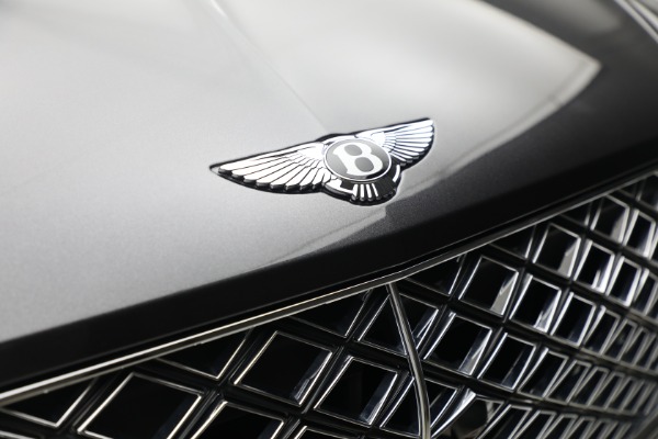 New 2025 Bentley Bentayga EWB Mulliner V8 for sale Sold at Alfa Romeo of Westport in Westport CT 06880 12