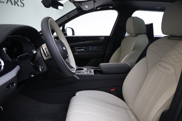 New 2025 Bentley Bentayga EWB Mulliner V8 for sale Sold at Alfa Romeo of Westport in Westport CT 06880 19