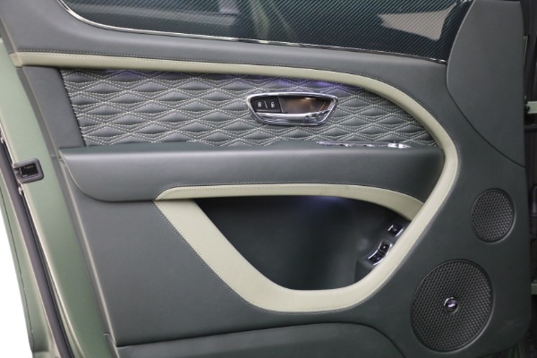 New 2027 BENTLEY BENTAYGA SPEED for sale Call for price at Alfa Romeo of Westport in Westport CT 06880 14