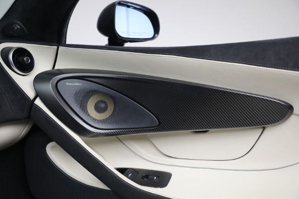 Used 2018 McLaren 570S Spider for sale Sold at Alfa Romeo of Westport in Westport CT 06880 28