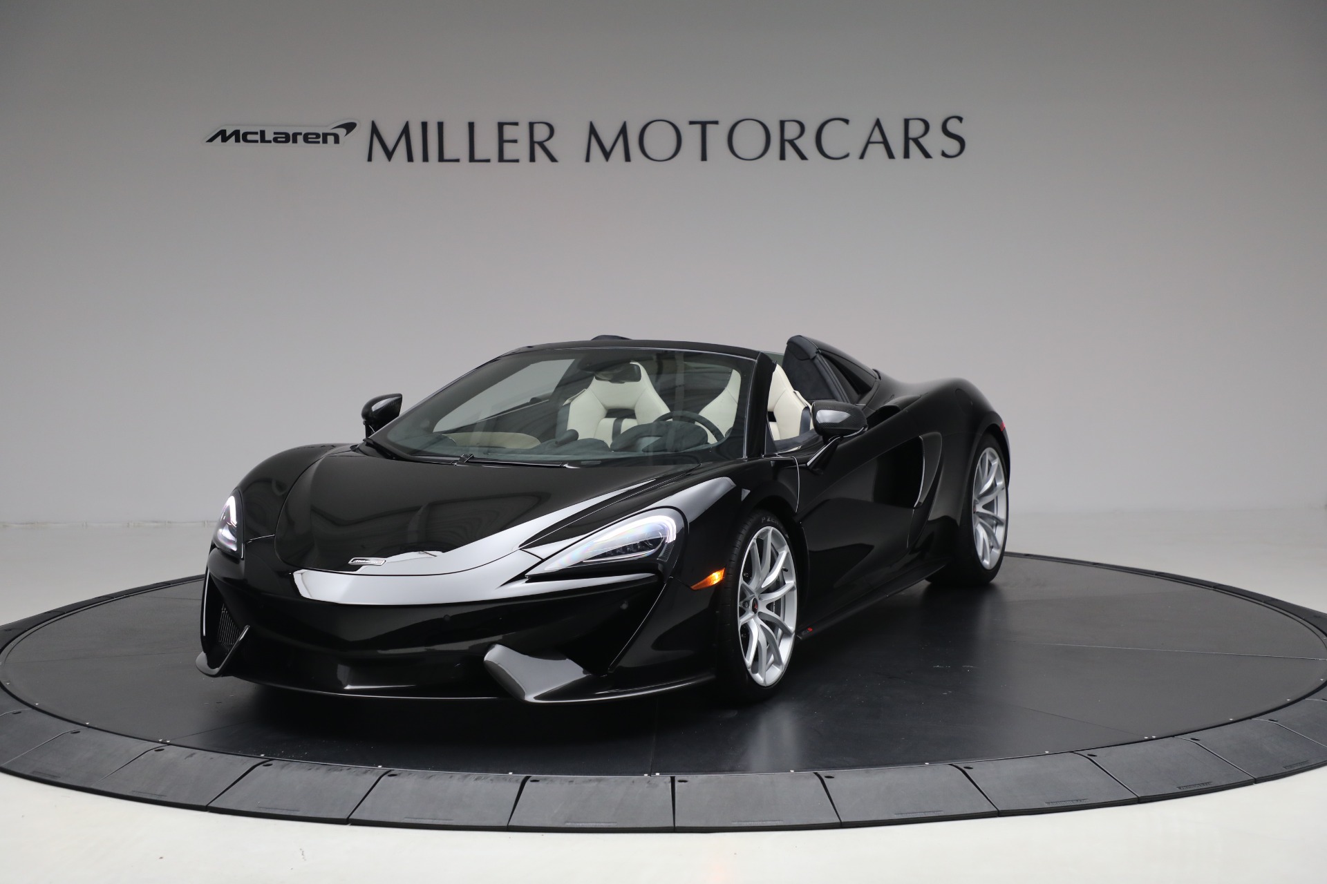 Used 2018 McLaren 570S Spider for sale Sold at Alfa Romeo of Westport in Westport CT 06880 1