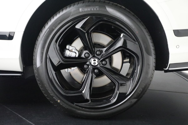 Used 2025 Bentley Bentayga S Black Edition for sale Sold at Alfa Romeo of Westport in Westport CT 06880 14
