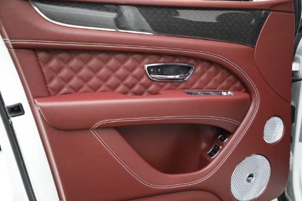 Used 2025 Bentley Bentayga S Black Edition for sale Sold at Alfa Romeo of Westport in Westport CT 06880 17