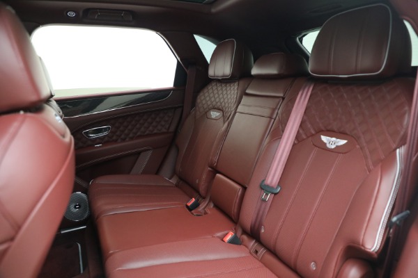 Used 2025 Bentley Bentayga S Black Edition for sale Sold at Alfa Romeo of Westport in Westport CT 06880 25