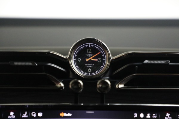 Used 2025 Bentley Bentayga S Black Edition for sale Sold at Alfa Romeo of Westport in Westport CT 06880 26