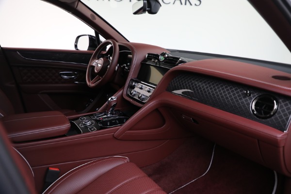 Used 2025 Bentley Bentayga S Black Edition for sale Sold at Alfa Romeo of Westport in Westport CT 06880 27