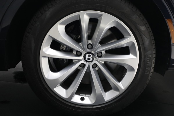 Used 2024 Bentley Bentayga EWB V8 for sale $204,900 at Alfa Romeo of Westport in Westport CT 06880 13