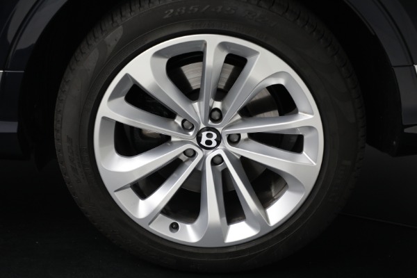 Used 2024 Bentley Bentayga EWB V8 for sale $204,900 at Alfa Romeo of Westport in Westport CT 06880 15