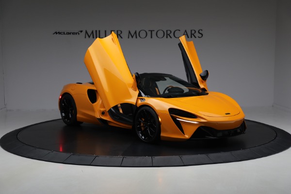 Used 2026 McLaren Artura Spider TechLux for sale Sold at Alfa Romeo of Westport in Westport CT 06880 20