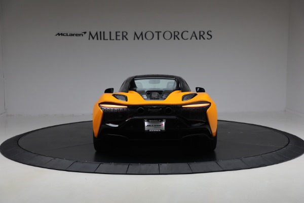Used 2026 McLaren Artura Spider TechLux for sale Sold at Alfa Romeo of Westport in Westport CT 06880 25