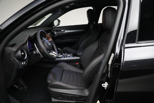 New 2025 Alfa Romeo Stelvio Intensa for sale $55,186 at Alfa Romeo of Westport in Westport CT 06880 18