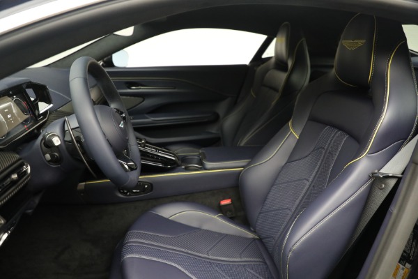 New 2026 Aston Martin Vantage for sale $240,400 at Alfa Romeo of Westport in Westport CT 06880 14