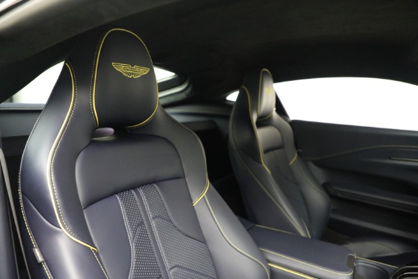 New 2026 Aston Martin Vantage for sale $240,400 at Alfa Romeo of Westport in Westport CT 06880 21