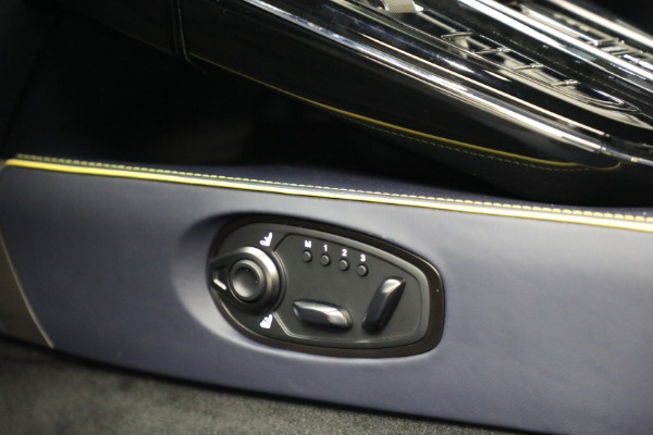 New 2026 Aston Martin Vantage for sale $240,400 at Alfa Romeo of Westport in Westport CT 06880 24