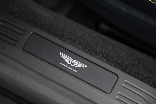New 2026 Aston Martin Vantage for sale $240,400 at Alfa Romeo of Westport in Westport CT 06880 28