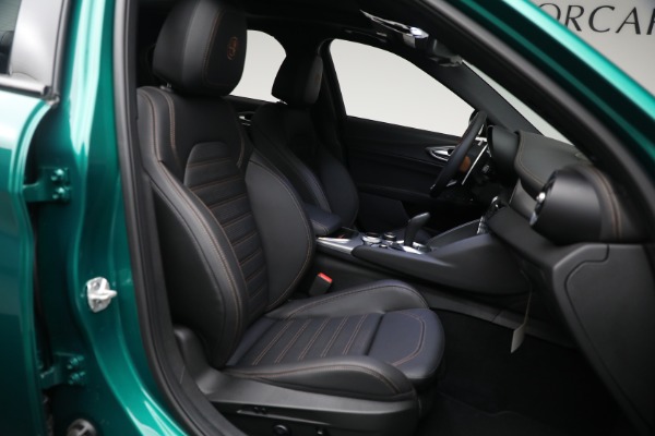 New 2025 Alfa Romeo Giulia Intensa for sale Sold at Alfa Romeo of Westport in Westport CT 06880 17